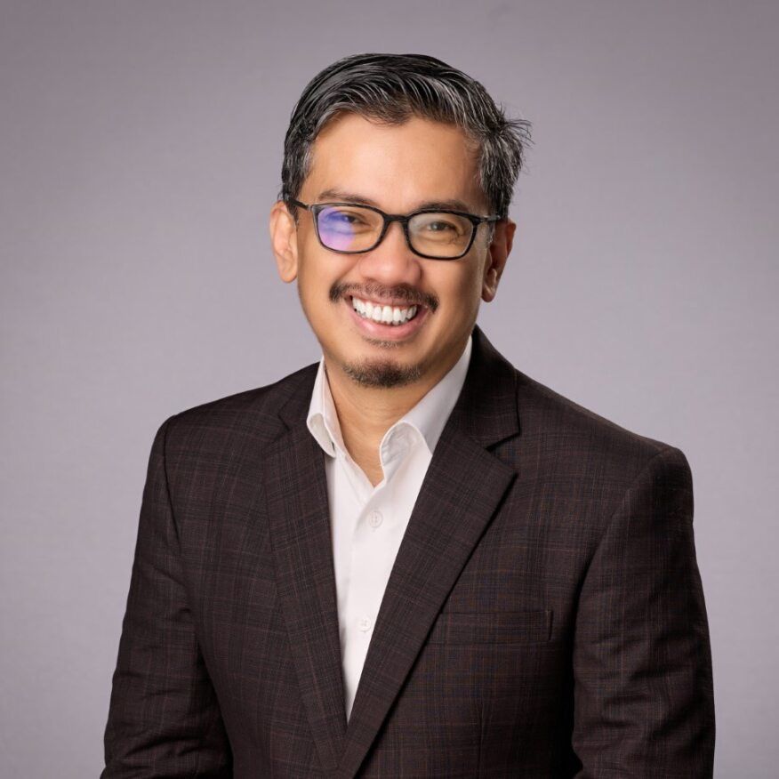 Sulfikar Amir