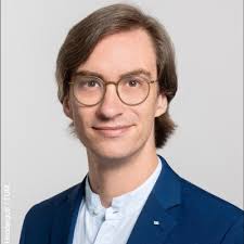 Helge Stein